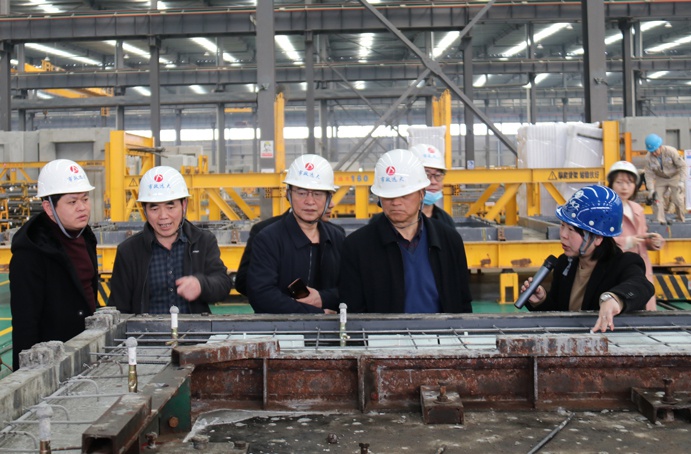 江西省地產(chǎn)協(xié)會光臨市政遠大建筑工業(yè)有限公司調(diào)研裝配式建筑691.jpg