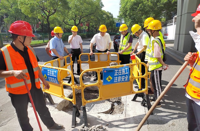 南昌市政建設(shè)集團(tuán)全力推進(jìn)南昌窨井蓋專項整治項目建設(shè)進(jìn)度